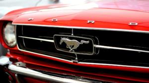 Ford Mustang Bild von Marcin Machalski auf Pixabay